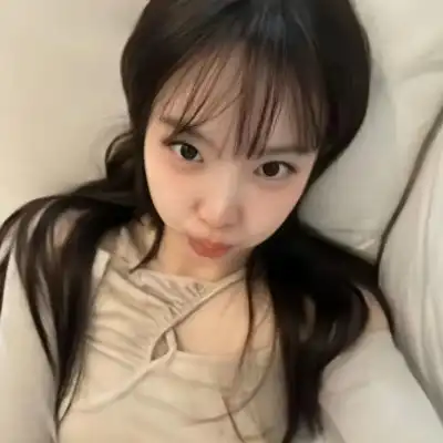梁欣然
